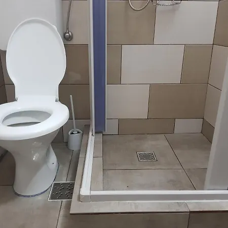 Casutele Intim * コスティネシュティ